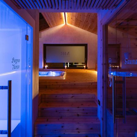 Le Bibelot Apartments 누스 외부 사진